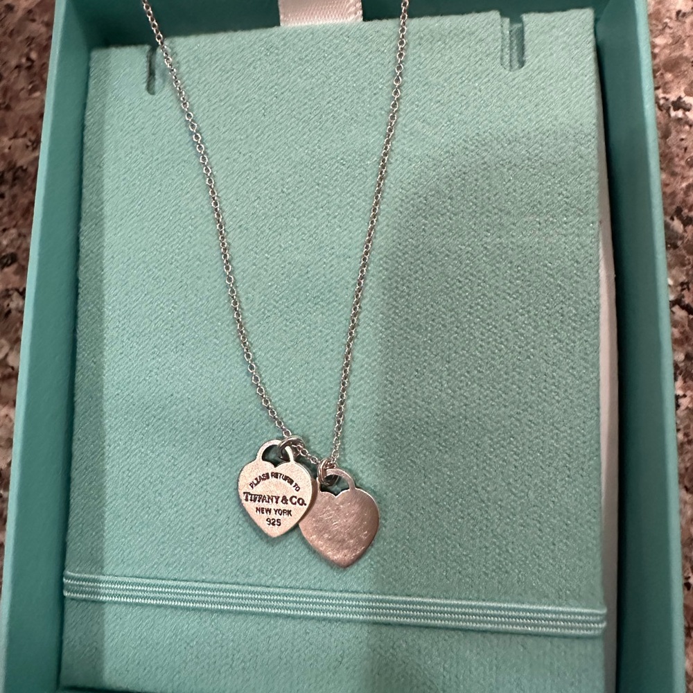 Tiffany & Co. Silver Double Heart Mini Necklace - Picture 9 of 11